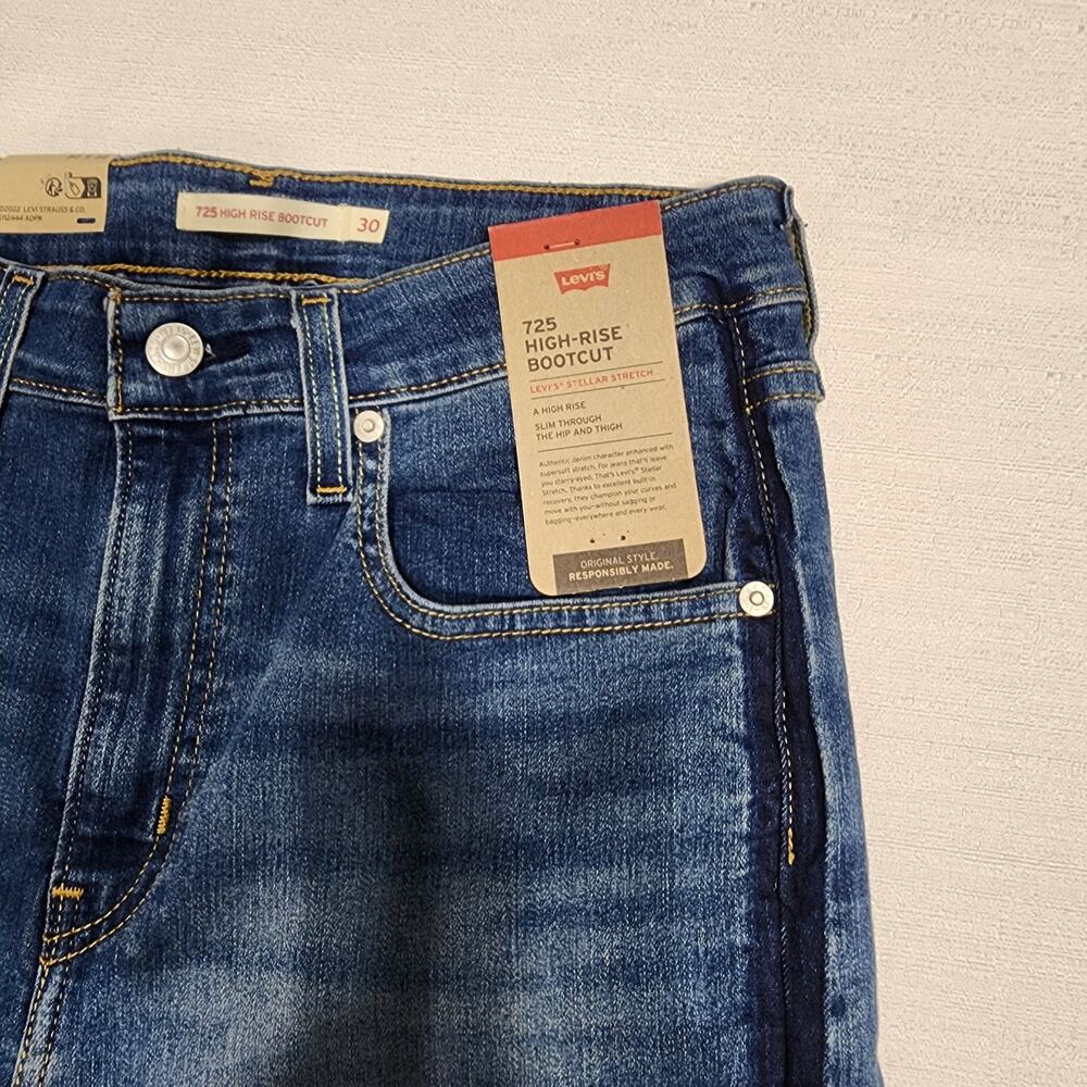 Levi's 725 high rise bootcut pants W30''x L32'' - Picture 5 of 7